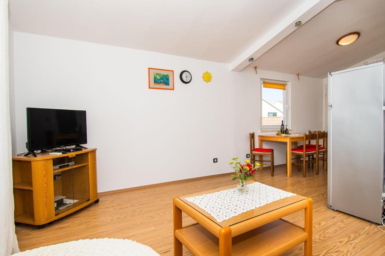 Apartments Happy Place Водице Екстер'єр фото