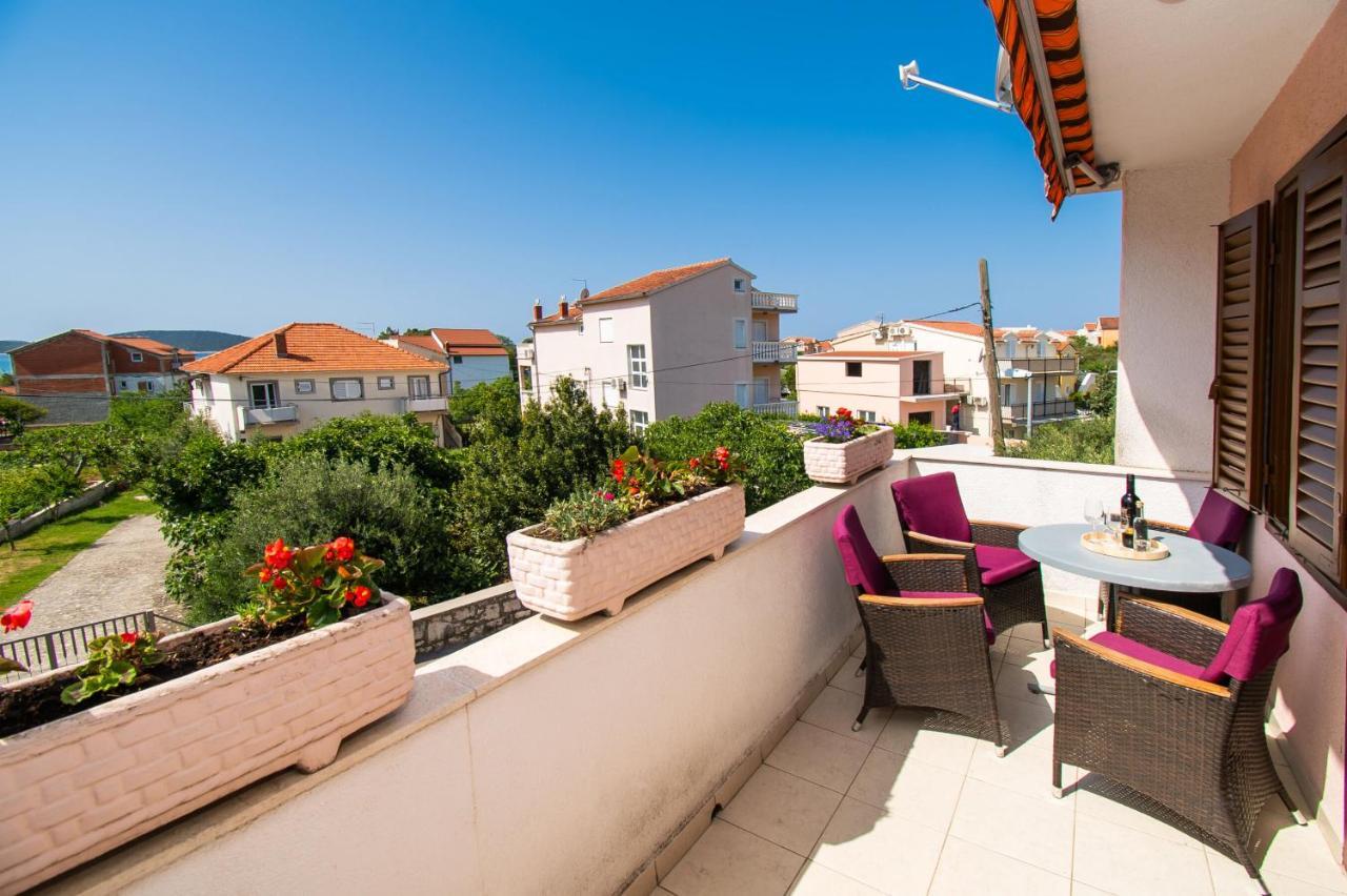 Apartments Happy Place Водице Екстер'єр фото