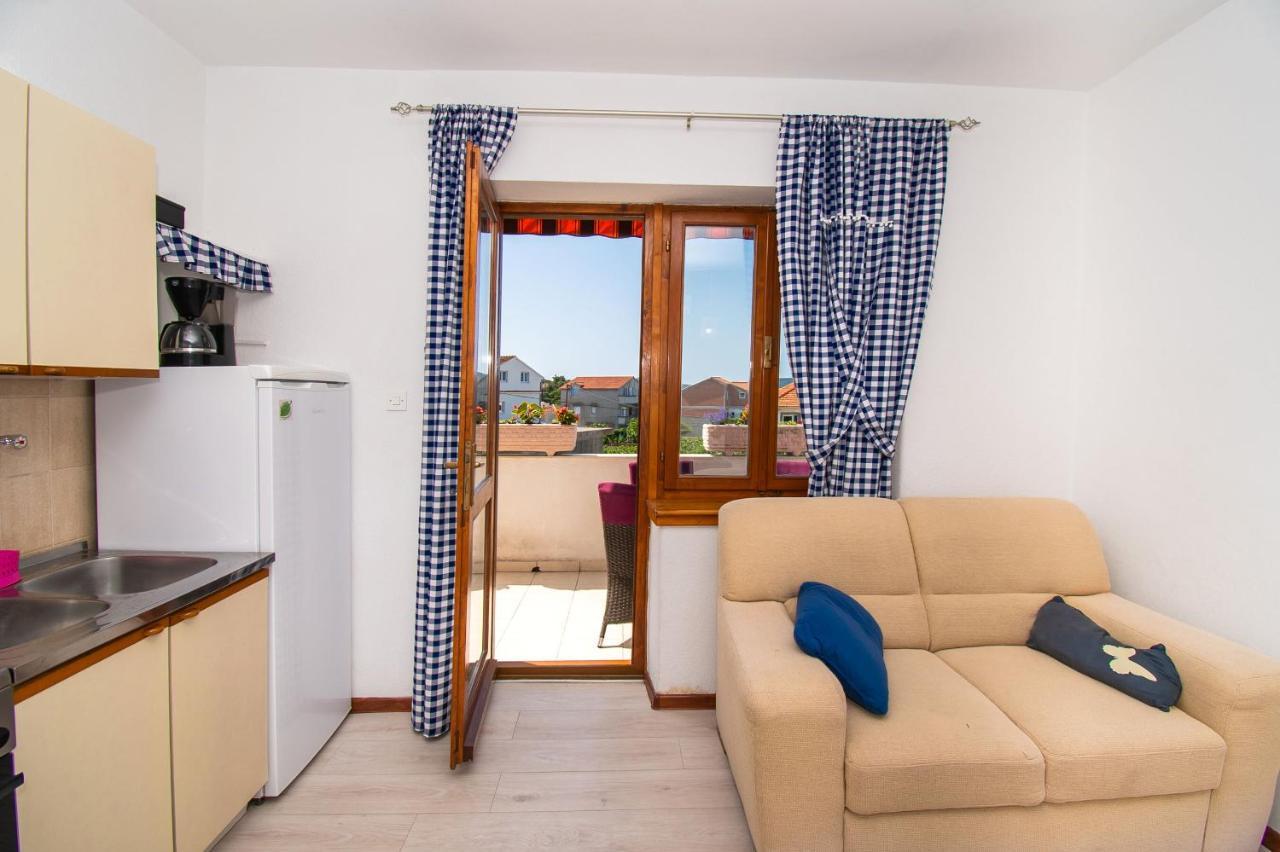 Apartments Happy Place Водице Екстер'єр фото