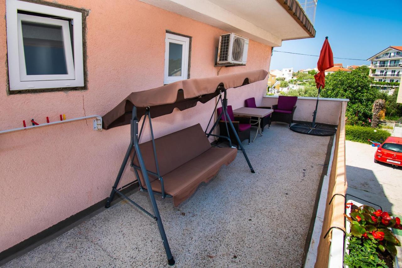 Apartments Happy Place Водице Екстер'єр фото